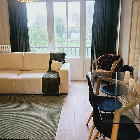 Cosy Corner Apartmán *